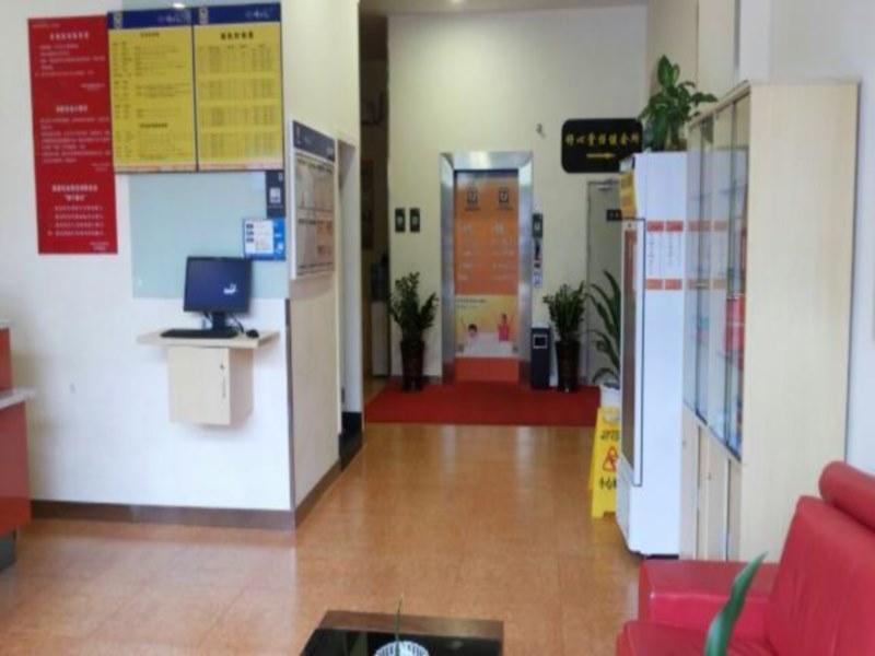 7Days Inn Zhuhai North Railway Station Jinding Экстерьер фото